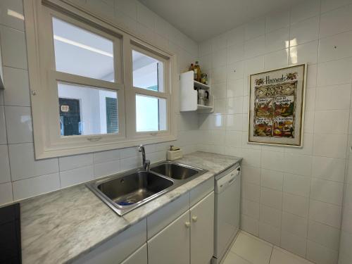 Dapur atau dapur kecil di ALBATROS 48 by SOM Menorca