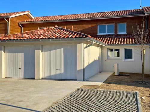 Maison T4 jardin, garage, terrasse, bureau