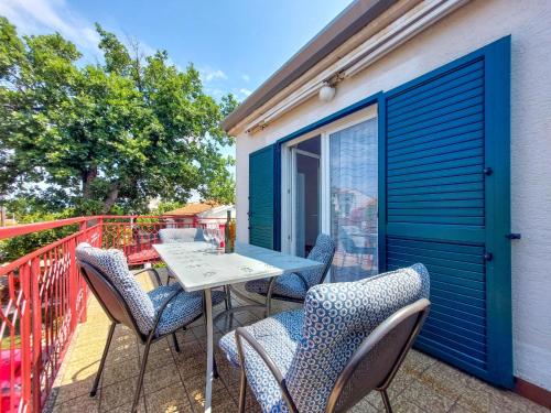 Apartment Martina by Interhome