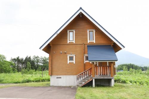 Budova, kde se prázdninový dům nachází