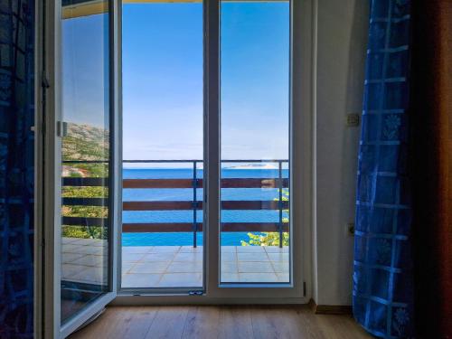 Φυσικό τοπίο κοντά σε αυτή η παραθεριστική κατοικία