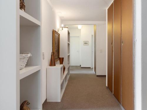 Apartment Regina Apt Golfblick by Interhome