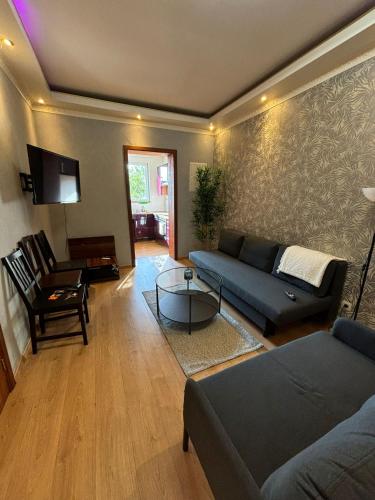 Posezení v ubytování Perfect Stay for Events 1BR and Sofa Bed near Expo 12