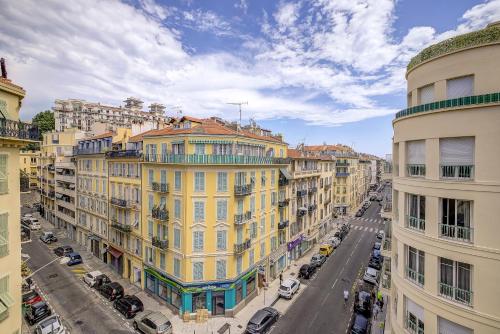 Grand appartement Centre de Nice