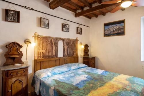 Katil atau katil-katil dalam bilik di Palazzo Ferretti - Pietrasanta