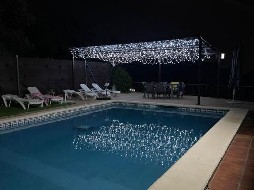 TrassierraRooms - Casa a 10 min de Córdoba 3 habitaciones piscina compartida