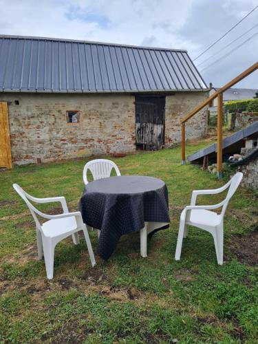 Κήπος έξω από το Le studio à la campagne