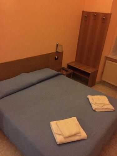 Katil atau katil-katil dalam bilik di Hotel Euro