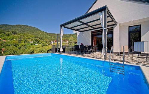 Φωτογραφία από το άλμπουμ του Holiday Home Lipa by Villas Guide σε Ivančići