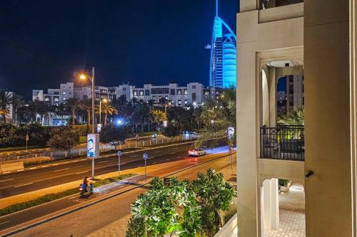 Luxurious Apartment in the Heart of Dubai