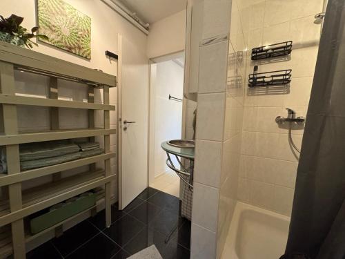 Ένα μπάνιο στο Ferienwohnung Nattenberg