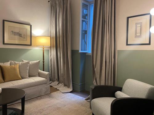 Magnificent Athens Apartment 1 Bedroom Apartment Aldoron City View