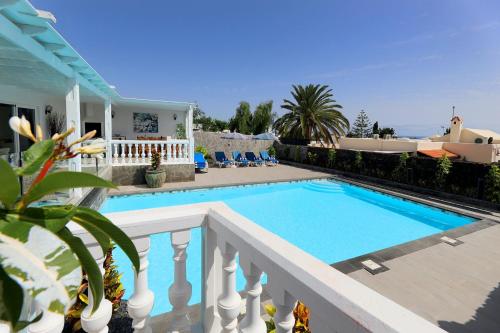 Graceful Puerto Del Carmen Villa 5 Bedrooms Villa Vega Del Carmen