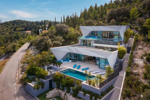 Villa Aqua Majestic Diamond Sumptuous 5 Bedroom Villa Magnificent Seaview