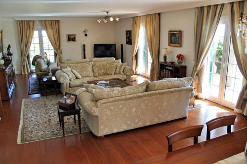 Magnificent Funchal Villa Villa Luzia 5 Bedrooms Sea & City Views