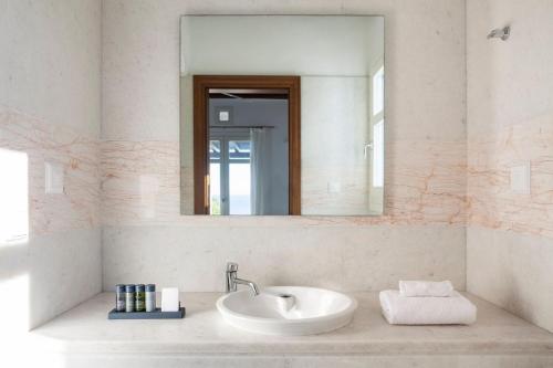 Excellent Mykonos Villa Villa Psarrou Lambda 5 Bedrooms Stunning Sea View