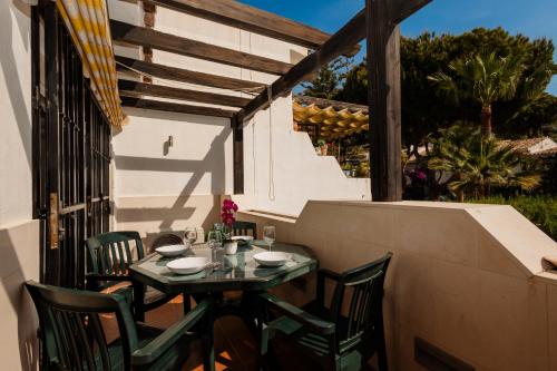 Vacation home in the best location, with terrace and pool in Marbella Center