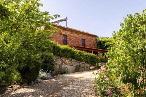 an external view of the house from the garden at Quinta de Silvares in Armamar