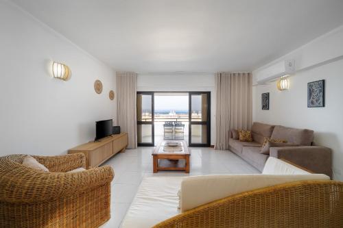 APARTAMENTO TROPICANA