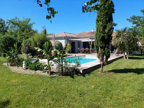 Très belle villa avec piscine