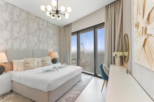 Postel nebo postele na pokoji v ubytování Exceptional high floor 3bed apartment by Suiteable