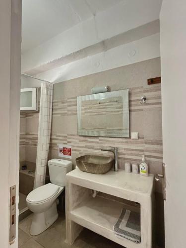 Ένα μπάνιο στο Marianna Studios