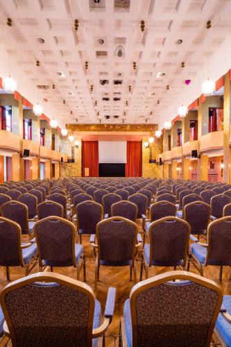 Parkhotel Kurhausにあるビジネスエリアまたは会議室