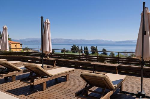 The Summit Escape House