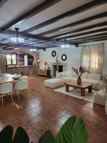 Χώρος καθιστικού στο Casa Rural Amaneceres