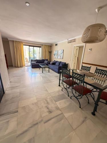 Puerto Banus - Jose Banus 7 - Apartament - Marbella