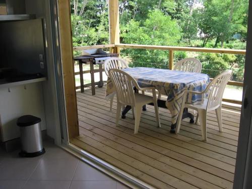 Maison familiale à Les Mathes avec jardin et sauna