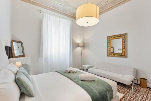 GOLDEN LUXE - 4 suites, frescoes and garden