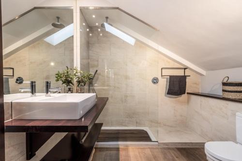 Aston - 2 bedrooms and terrace in Salamanca