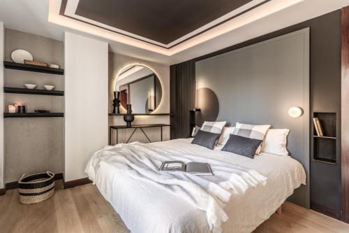 Aston - 2 bedrooms and terrace in Salamanca