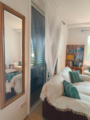 Ένα ή περισσότερα κρεβάτια σε δωμάτιο στο Possidon Beach Getaway