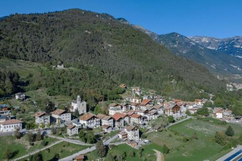 an aerial view of a village in a mountain at Cà del Pero - Tre Ville in Preore