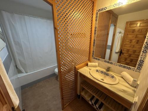 Koupelna v ubytování Apartamento Zahara de los Atunes- Atlanterra Costa