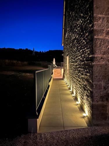 Gambar di galeri bagi Gîte le clocher roman di Bellenot-sous-Pouilly