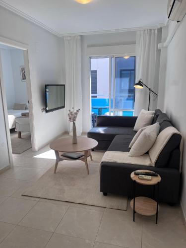 Ideal modern pool apartment CLR