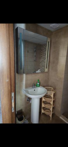 Koupelna v ubytování Stunning modern villa apartment in mountains