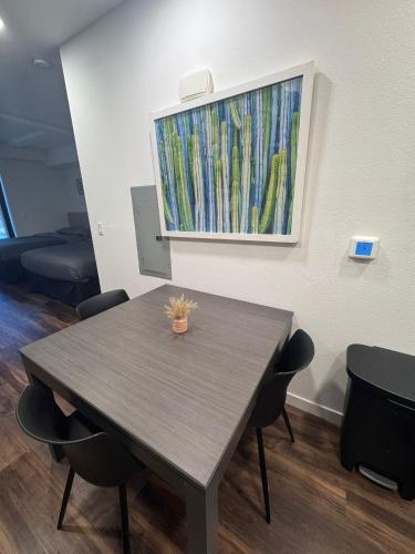 Awesome Loft at Hollywood FREE Parking photo 31