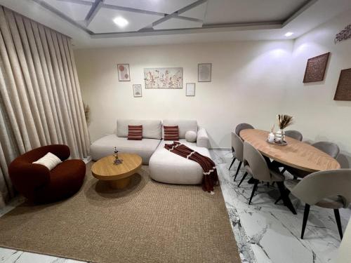 Χώρος καθιστικού στο Appartement F3 élégant et tout confort