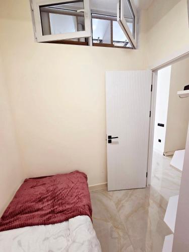Katil atau katil-katil dalam bilik di Cozy apartament near to center