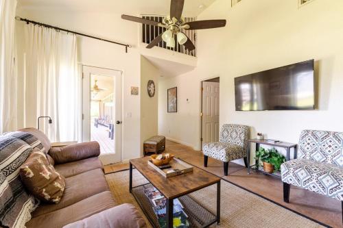 a living room with a couch and a table at Verde Valley Ranch Retreat - 4BR Guest House by Sedona & Jerome in Cottonwood