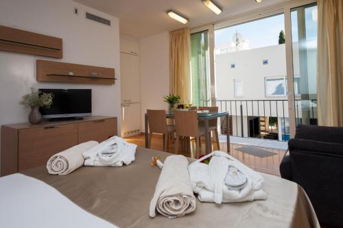 Illustrious Brac Villa 6 Bedrooms Villa Bol Waterfront Private Pool