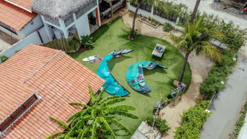 an aerial view of a backyard with a water park at Barrinha dos Ventos Barrinha de Baixo Ceara Quartos Casas Kitesurf in Acaraú