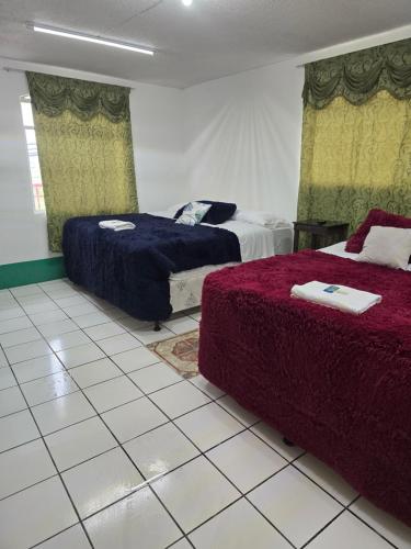 Ruang duduk di hotel kamelot el periferico