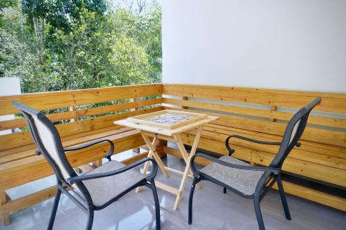 Φωτογραφία από το άλμπουμ του Wake Up To Sweeping Misty Hills Views σε Buena Vista