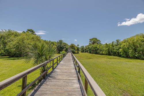 Φωτογραφία από το άλμπουμ του Shipwatch #108 σε Saint Simons Island