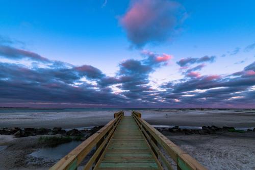 Φωτογραφία από το άλμπουμ του Shipwatch #108 σε Saint Simons Island